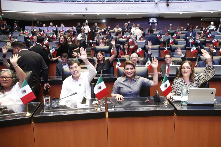 Ganan la votaci&oacute;n