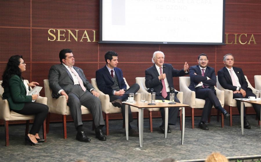 Desarrollo sustentable es garantizar el ahora, sin comprometer el ma&ntilde;ana: Mario Molina ante senadores