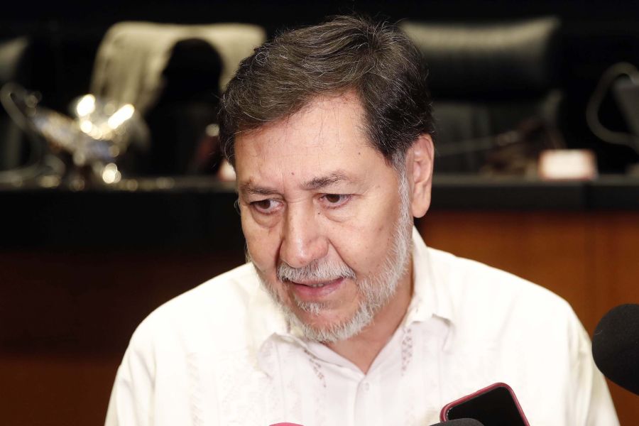 Pese a todo sorprender&aacute;, dice el senador